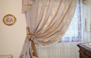 Tende camera da letto classica